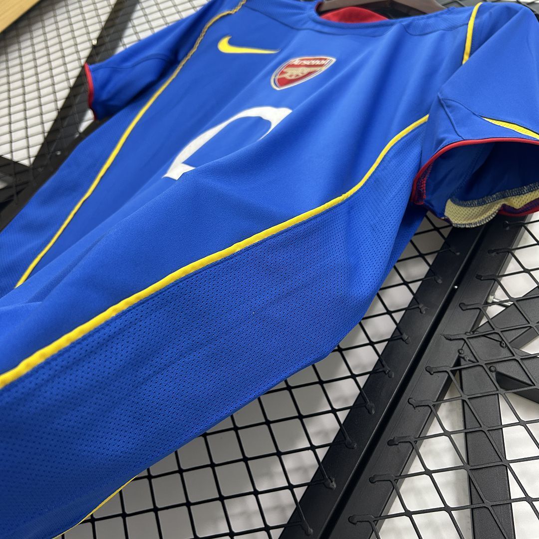 04-05 Arsenal Away Retro Shirt