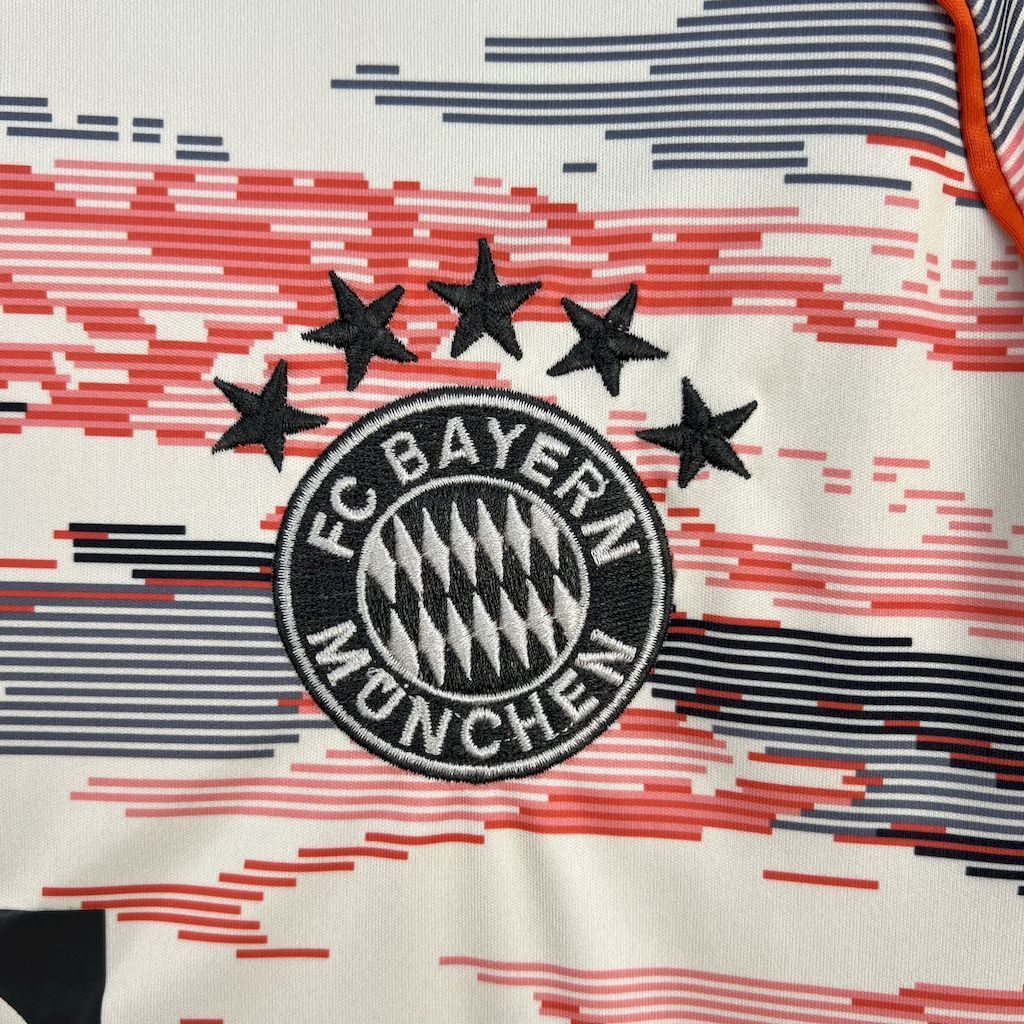 25-26 Bayern Munich Away Shirt