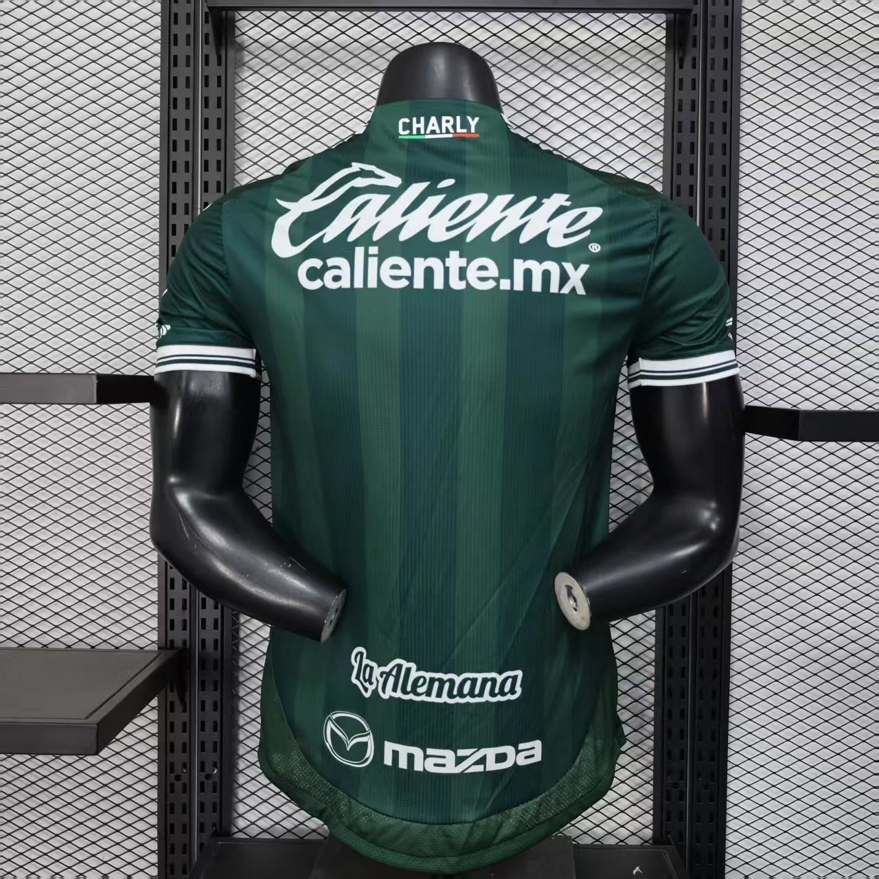 25-26 León Home Shirt