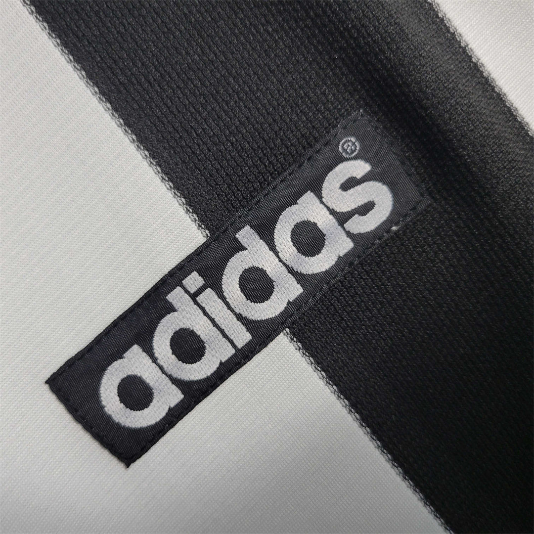 97-99 Newcastle home Shirt