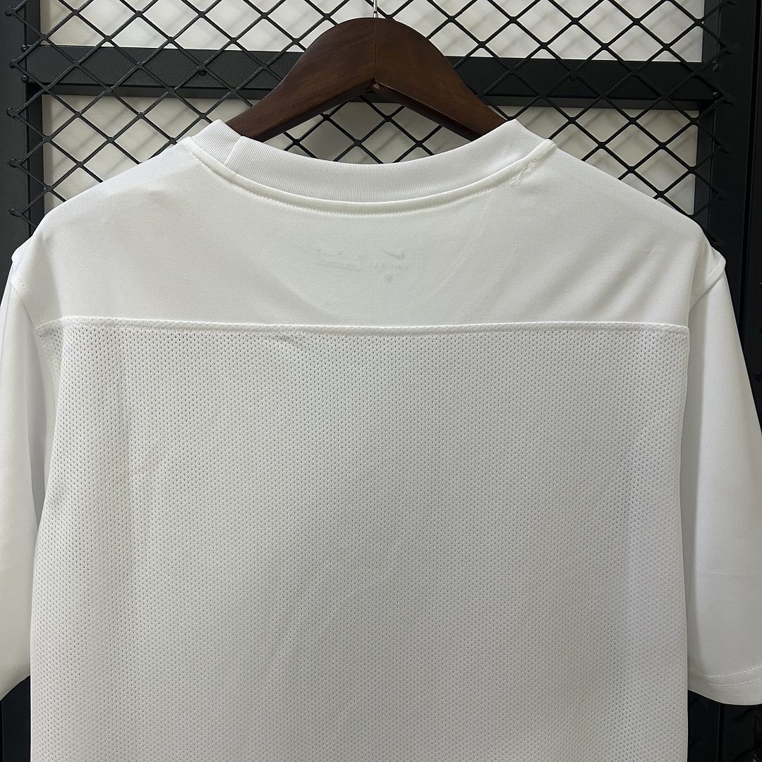 25-26 Tottenham Pre-match Shirt