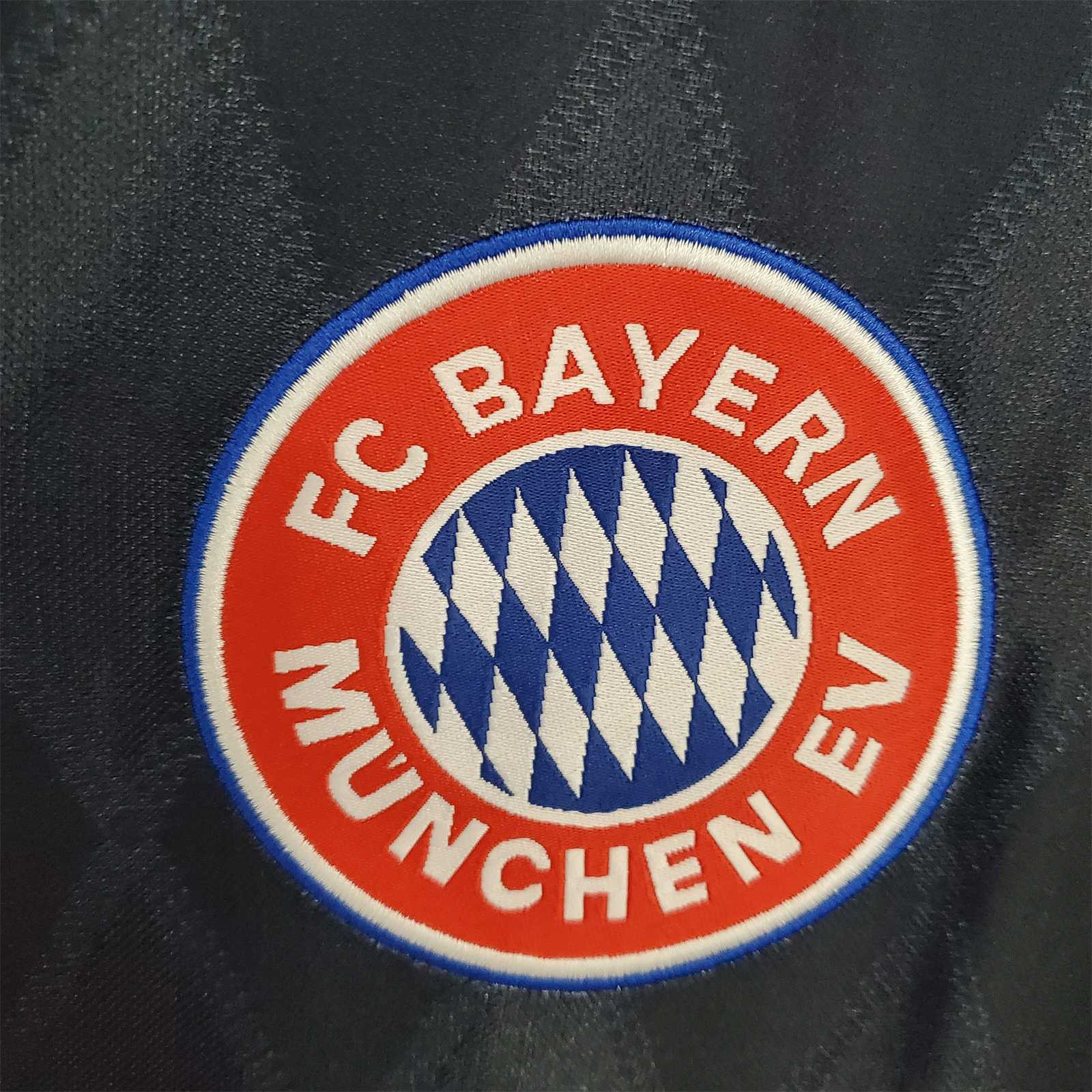 97-99 Bayern Munich home
