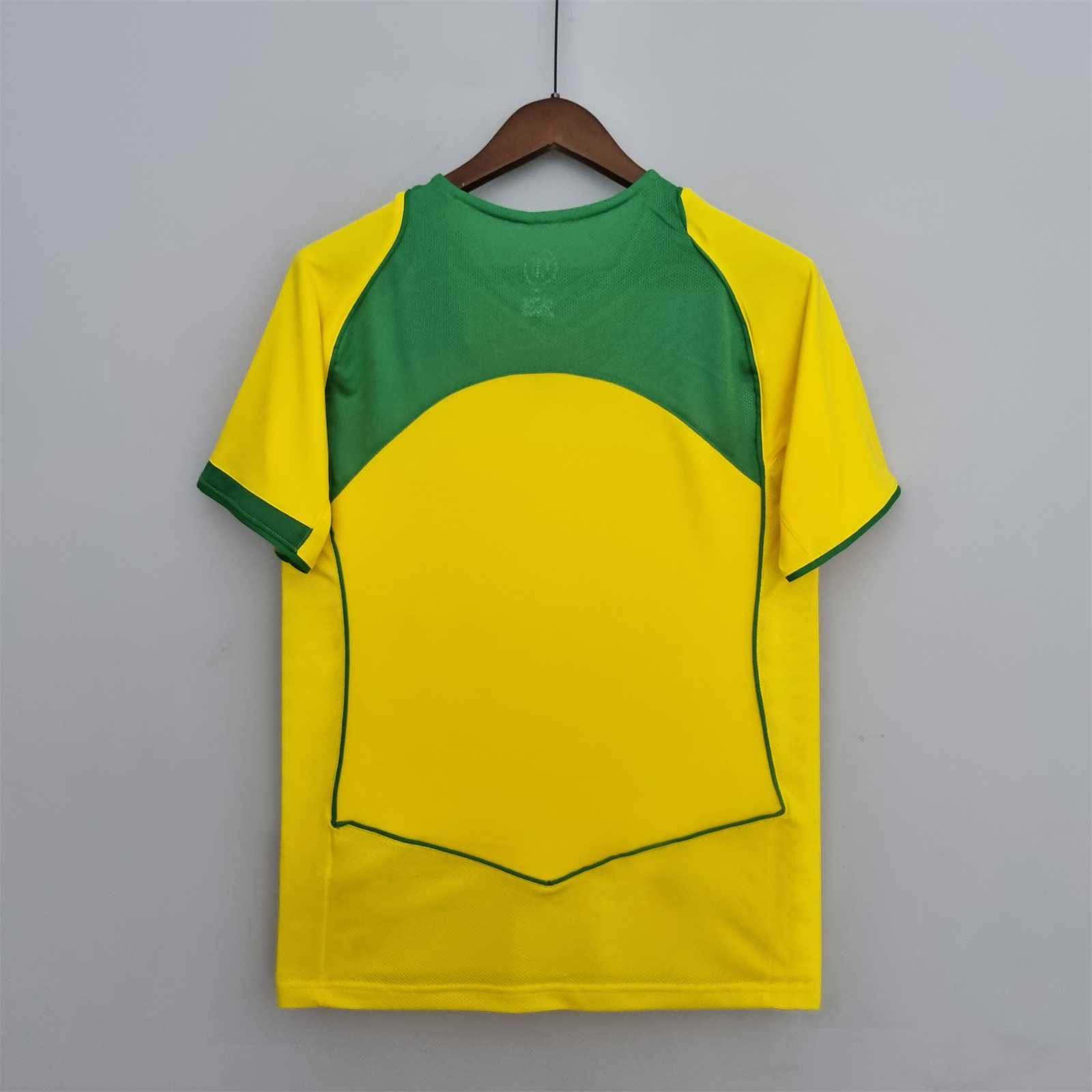 2004 Brazil home Shirt