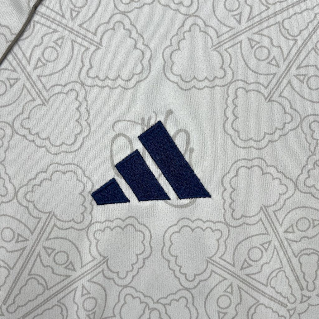 25-26 Nottingham Forest Away Shirt