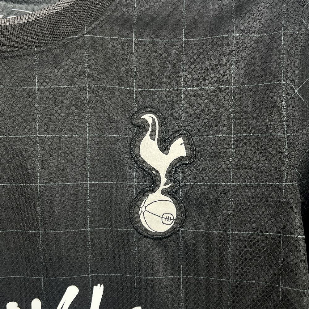 25-26 Tottenham Hotspur x Stray Kids Away Shirt