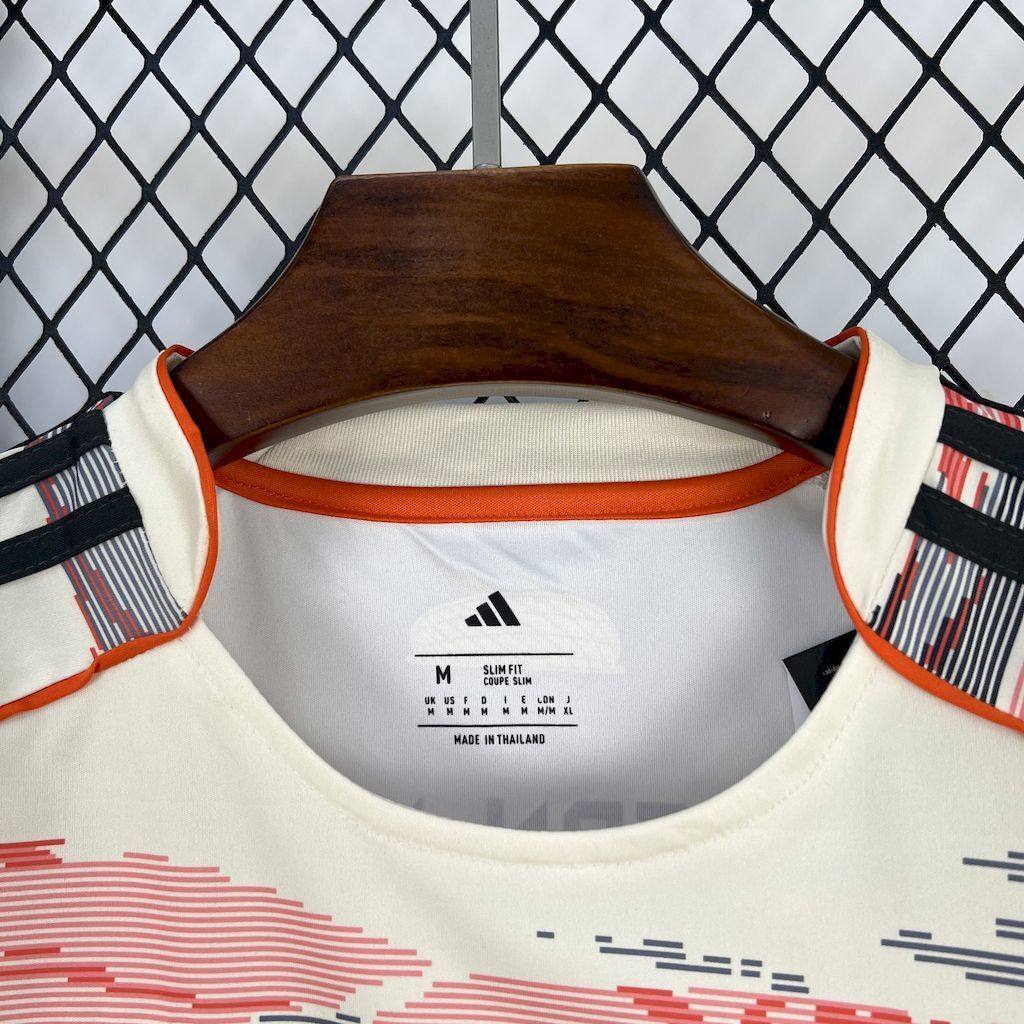 25-26 Bayern Munich Away Shirt