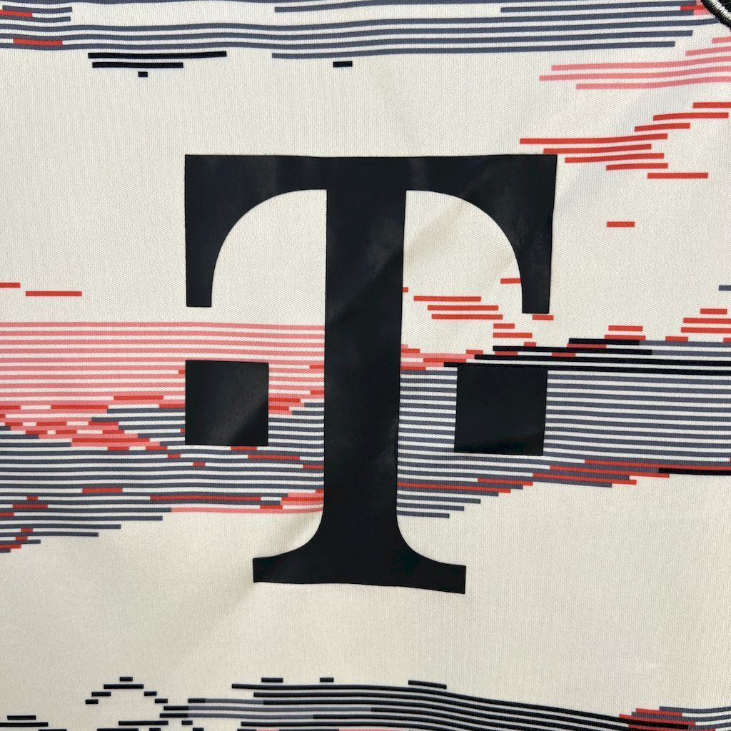 25-26 Bayern Munich Away Shirt