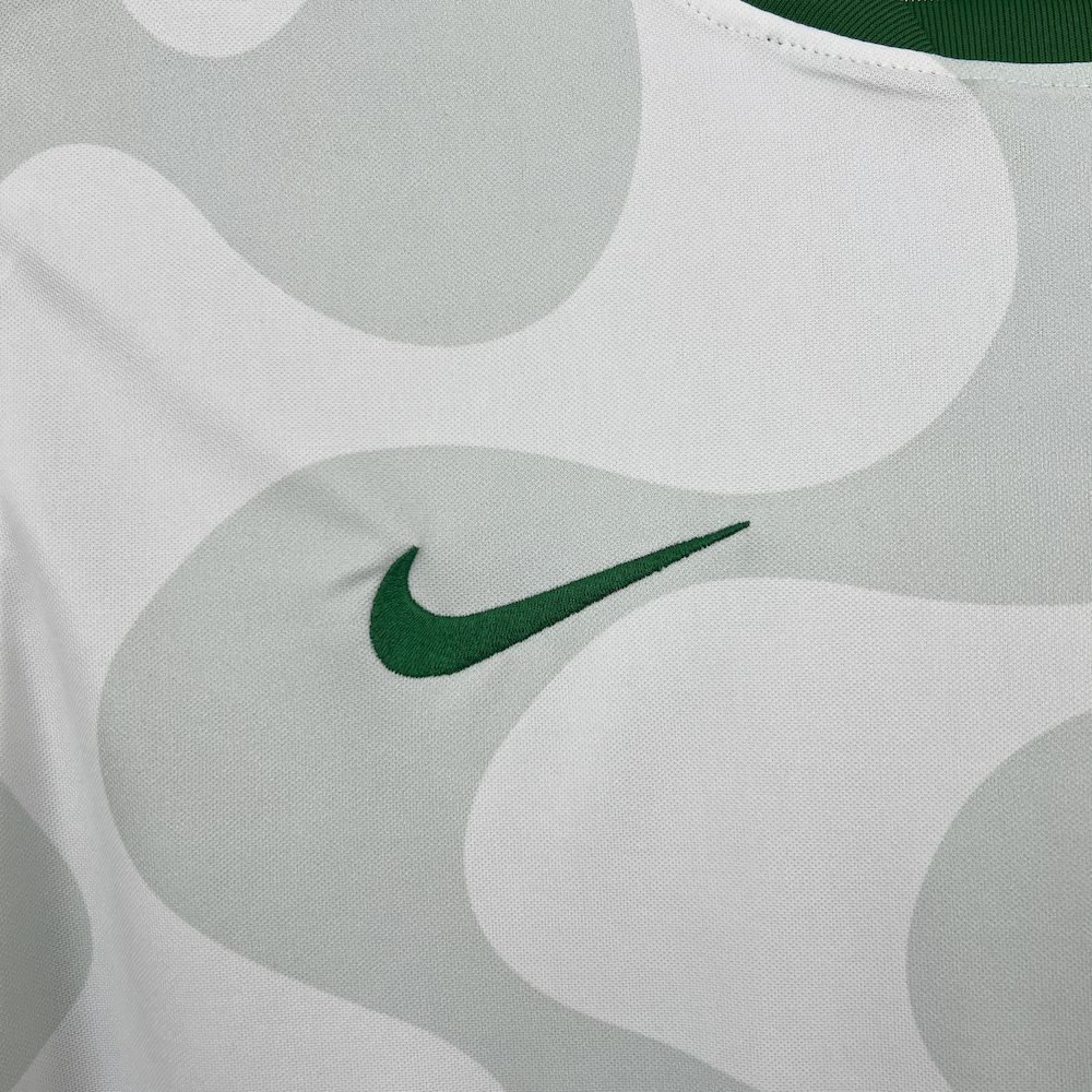 25-26 Sporting Lisbon Away Shirt