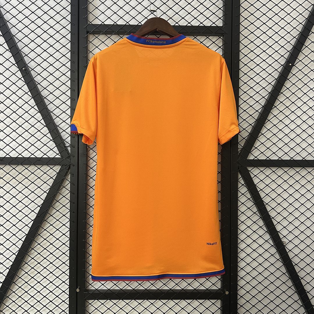 06-07 Barcelona Away Retro Shirt
