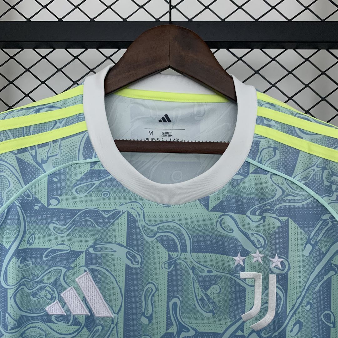 25-26 Juventus Away Shirt