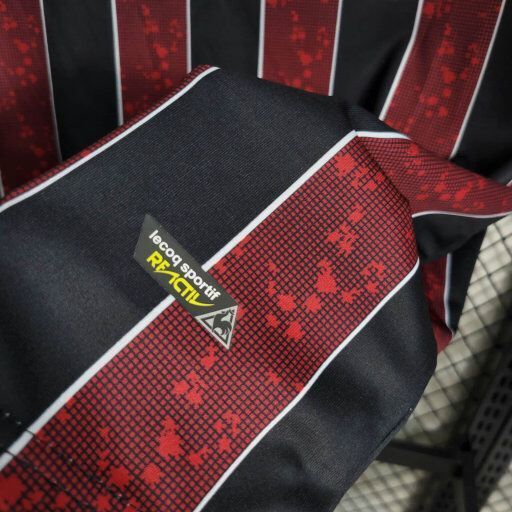 08-09 Retro Manchester City Away Shirt