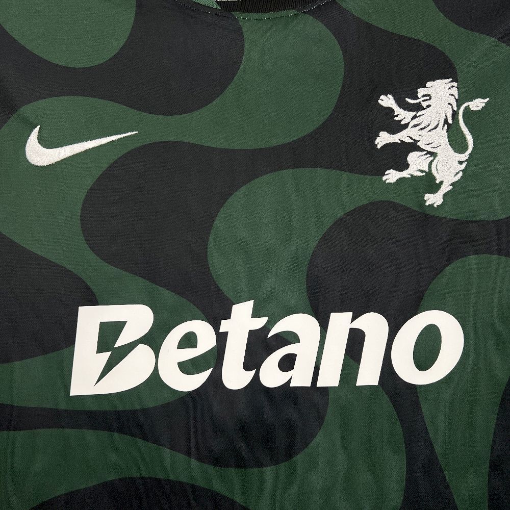 25-26 Sporting Lisbon Third Shirt
