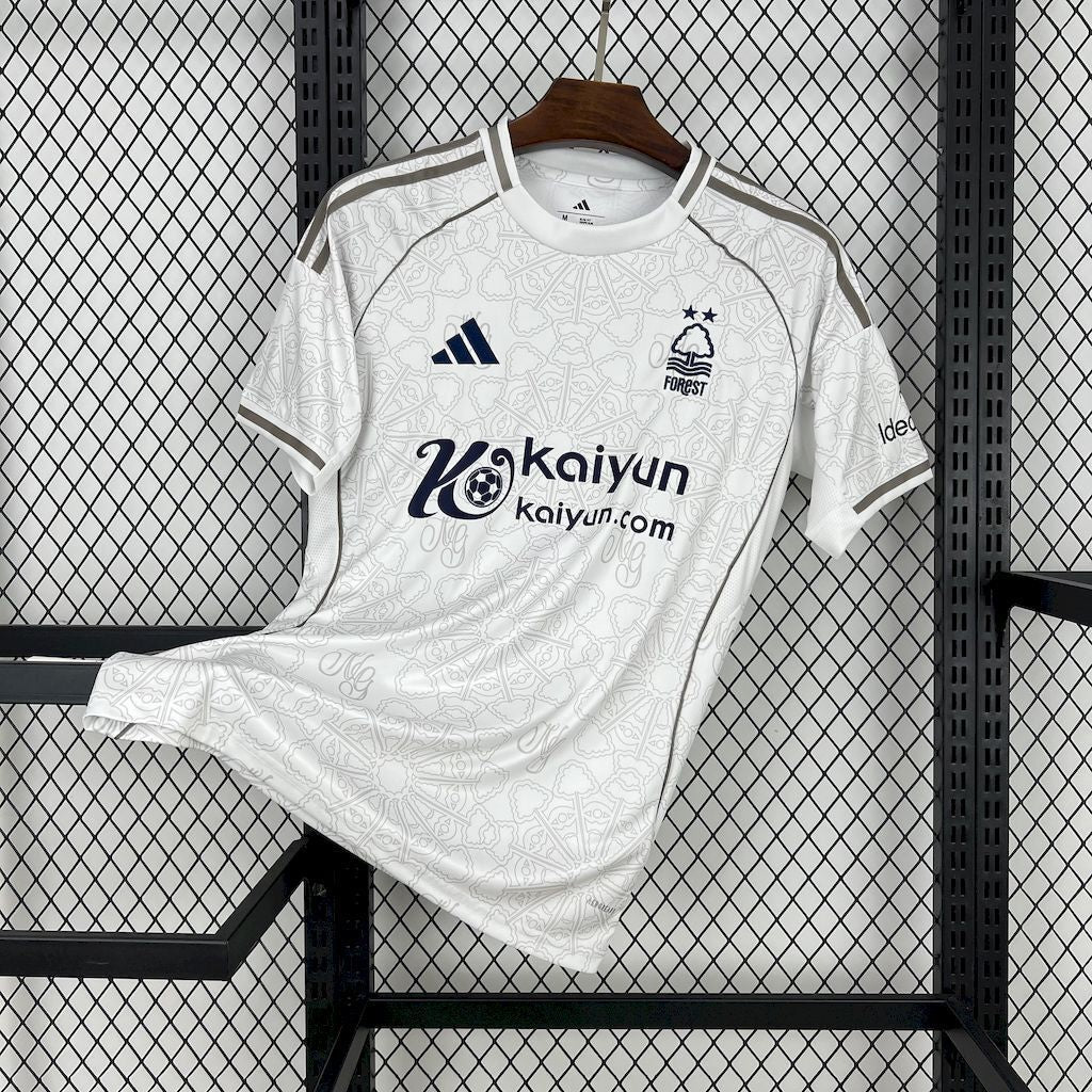 25-26 Nottingham Forest Away Shirt