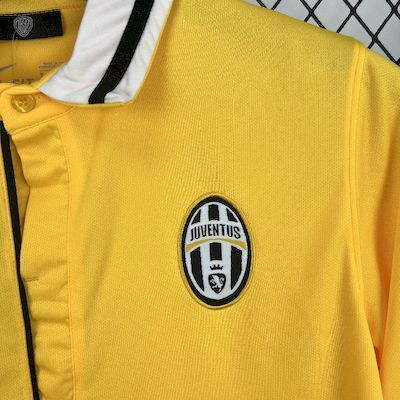 13-14 Juventus Third Kit Retro Shirt