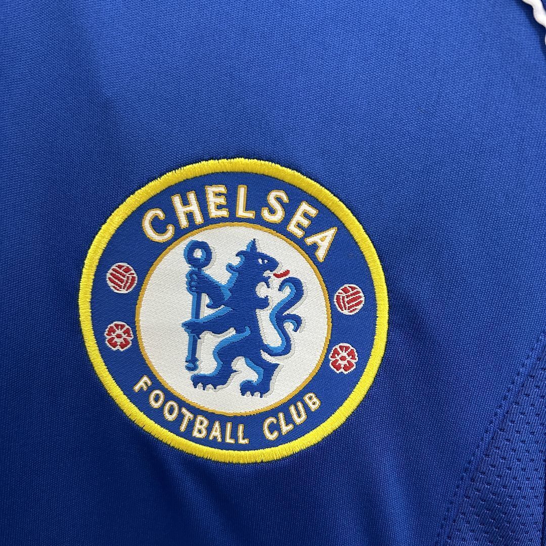 06-07 Chelsea Home Retro Shirt