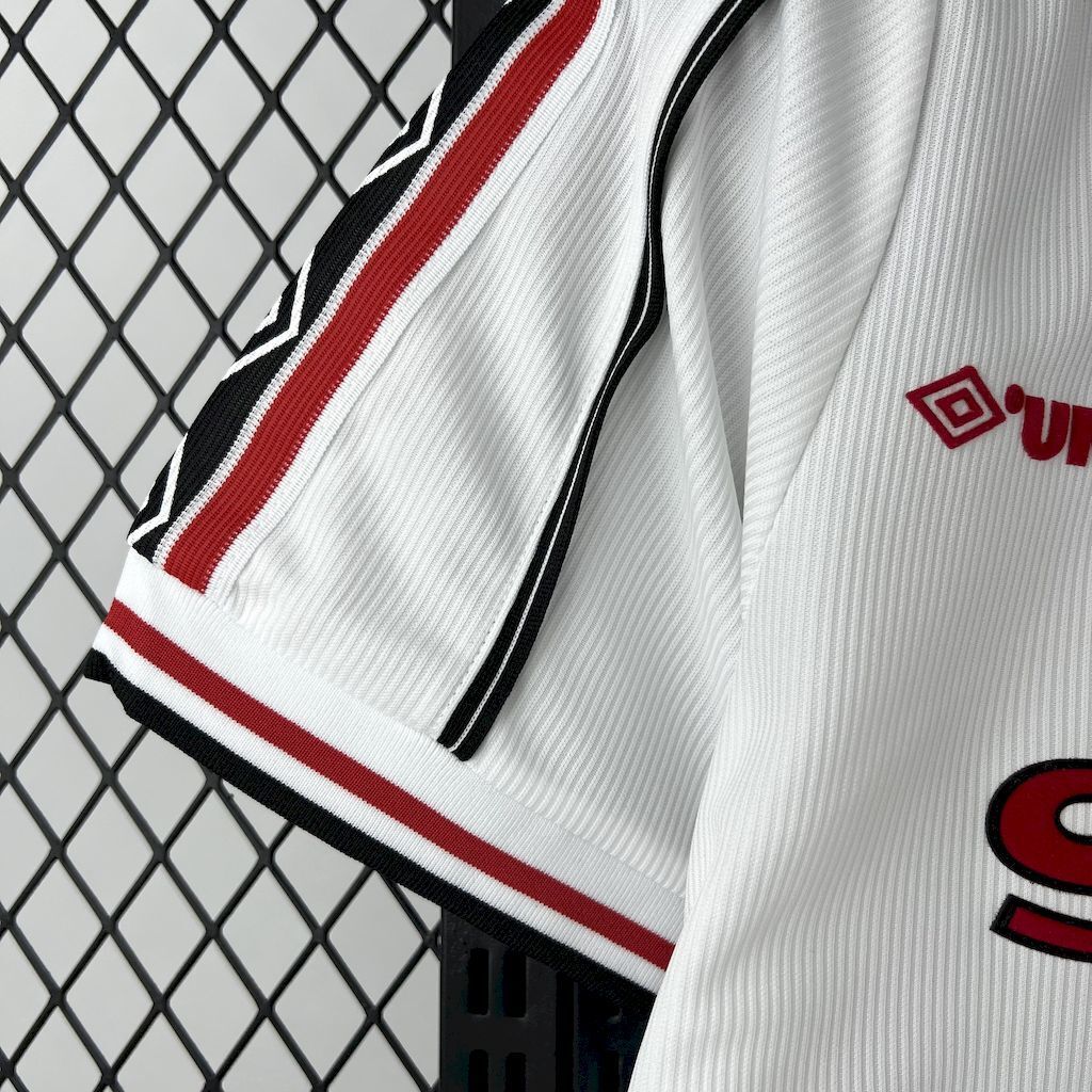 98-99 Manchester United Commemorative Retro Shirt