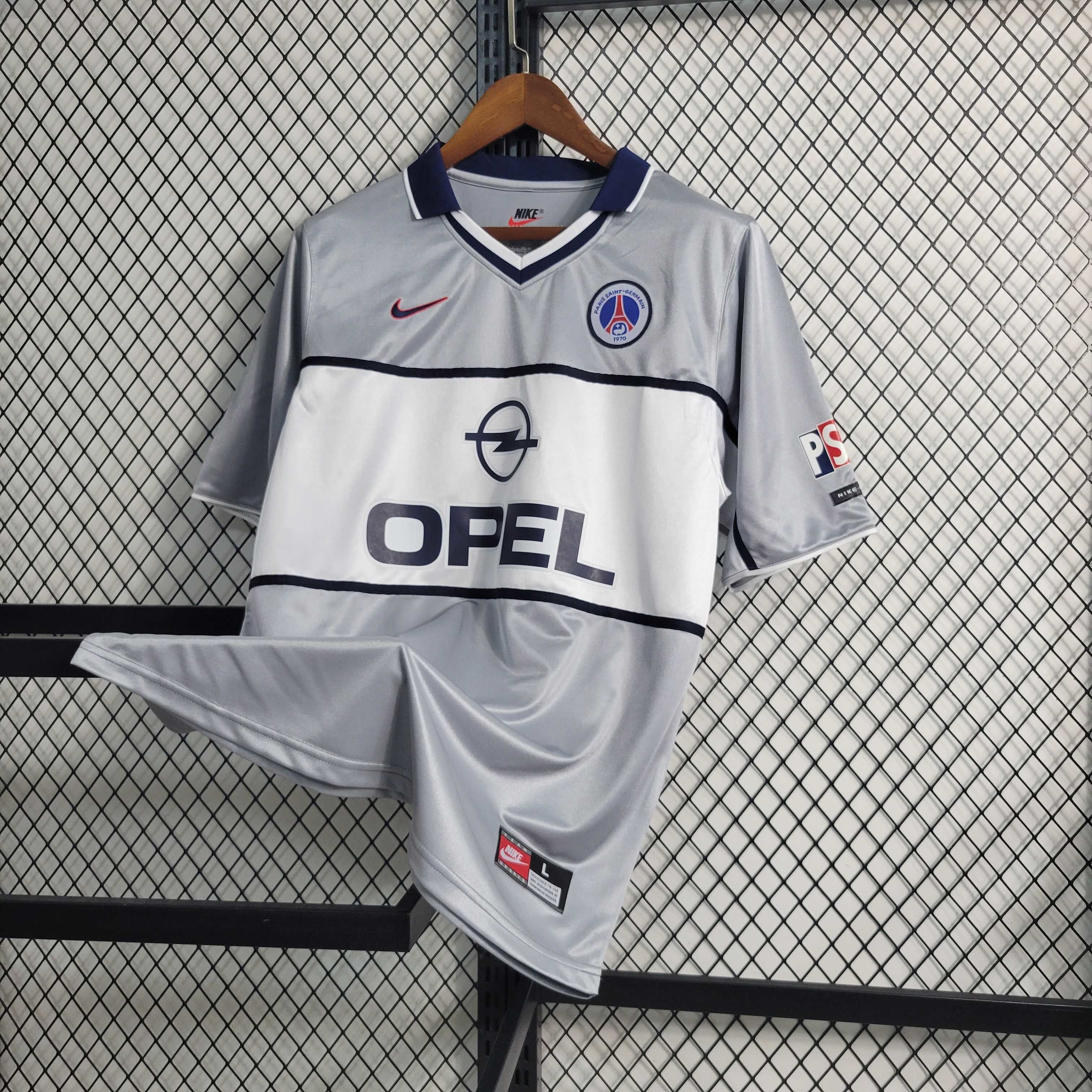 00-01 Retro PSG Away Shirt