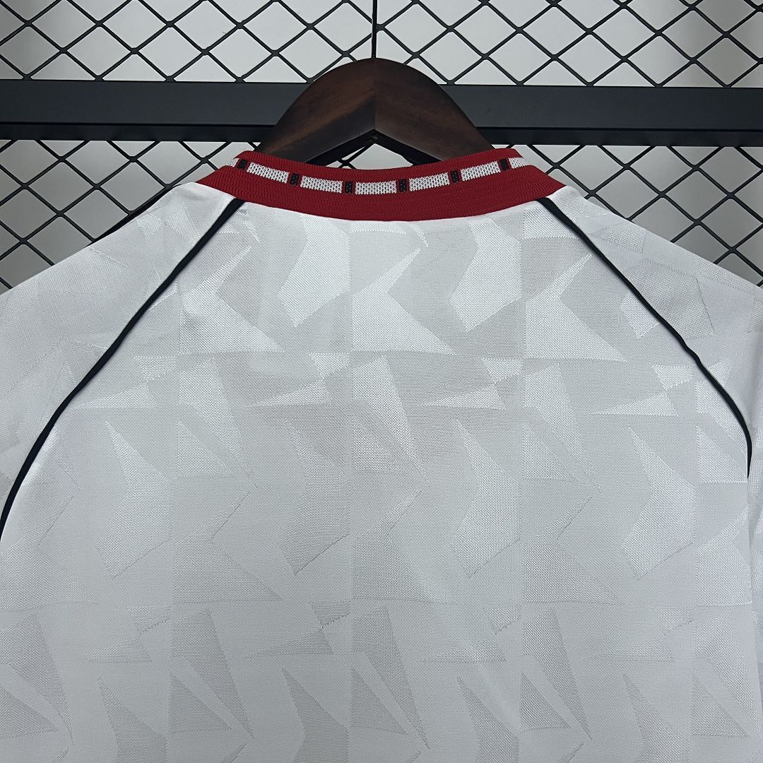 1991 Manchester United Away Retro Shirt