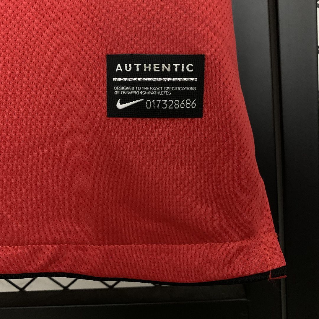 10-11 Manchester United Home Retro Shirt