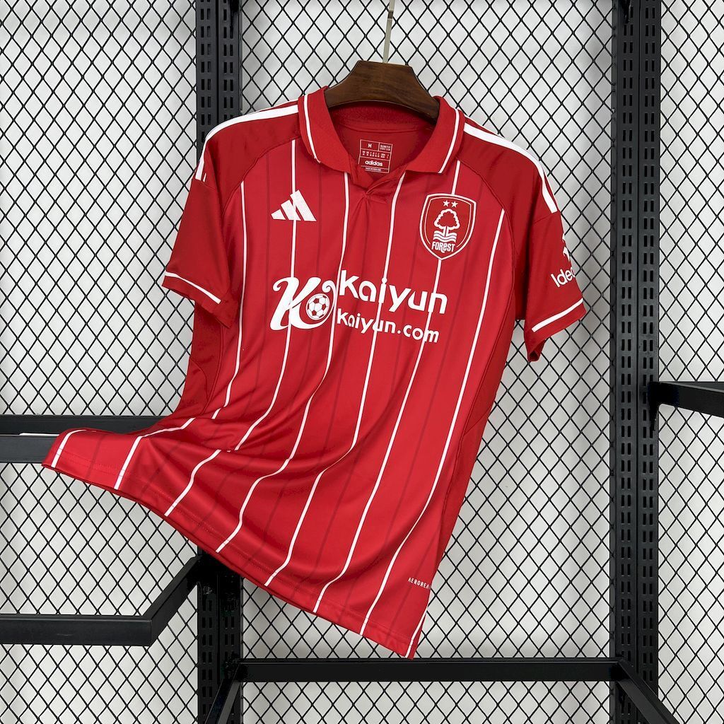 25-26 Nottingham Forest Home Shirt