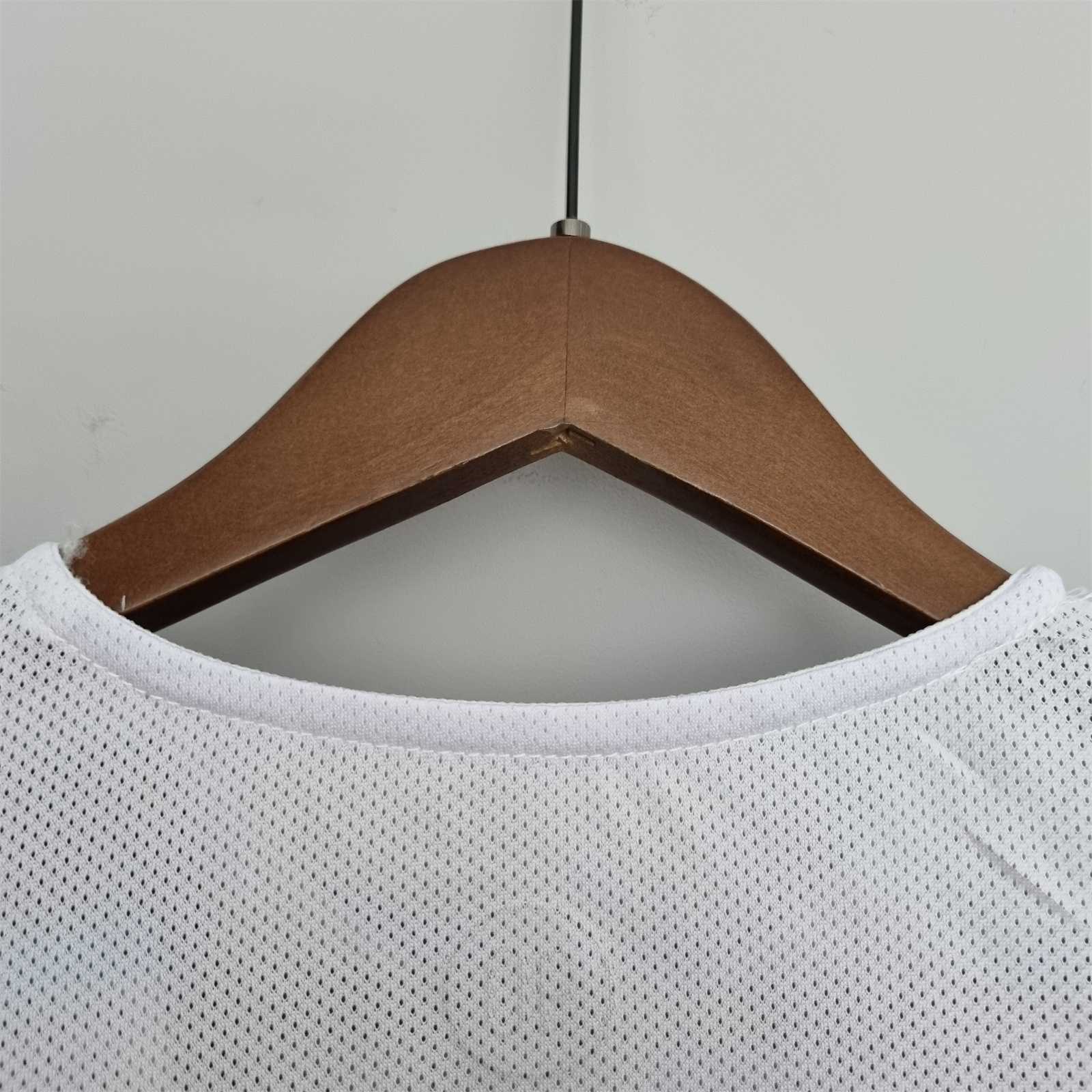 2004 Brazil away Shirt