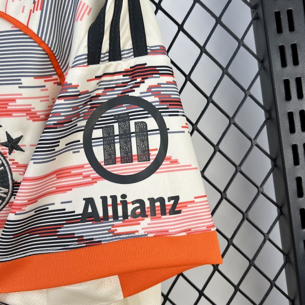 25-26 Bayern Munich Away Shirt