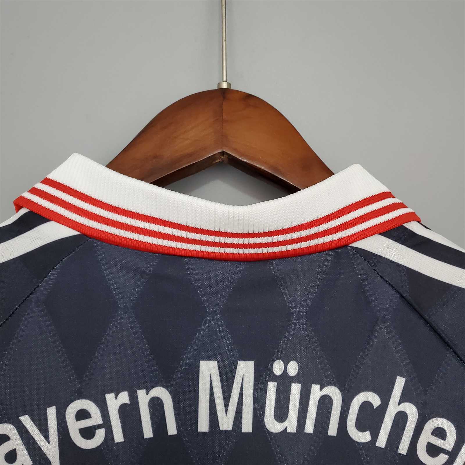 97-99 Bayern Munich home