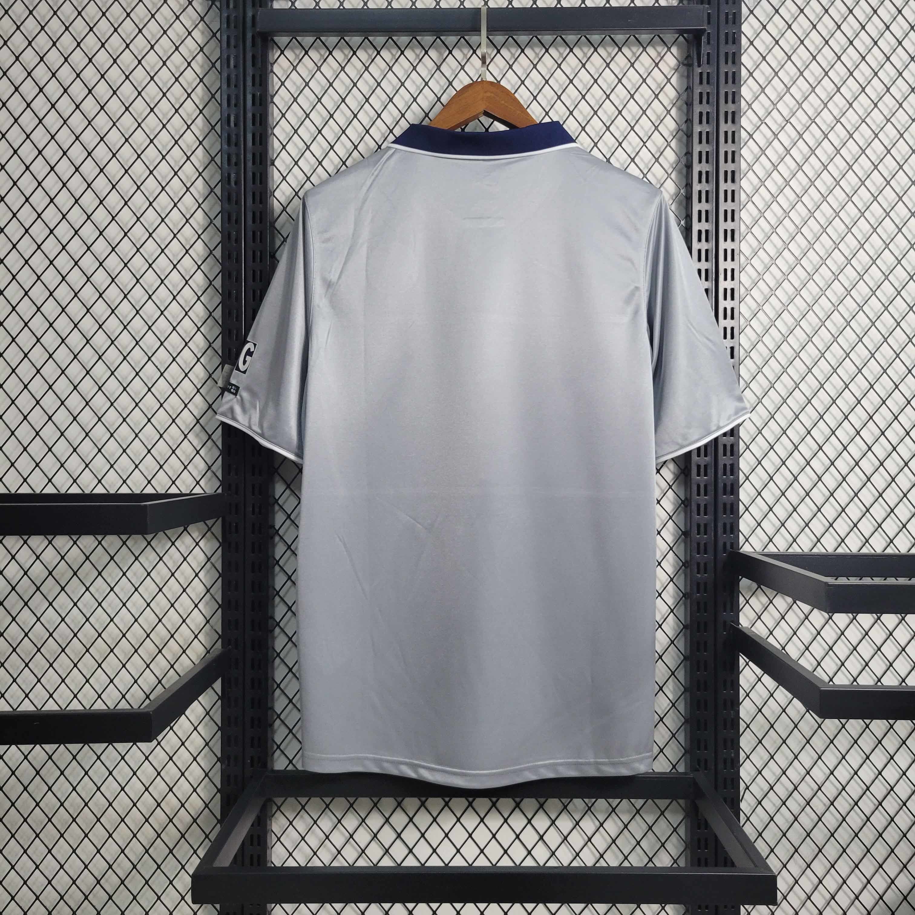 00-01 Retro PSG Away Shirt