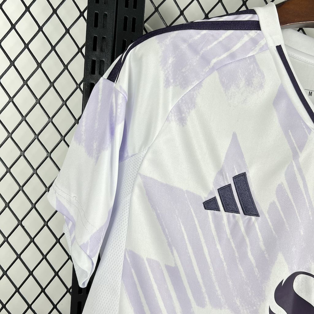 25-26 Manchester United Away Shirt